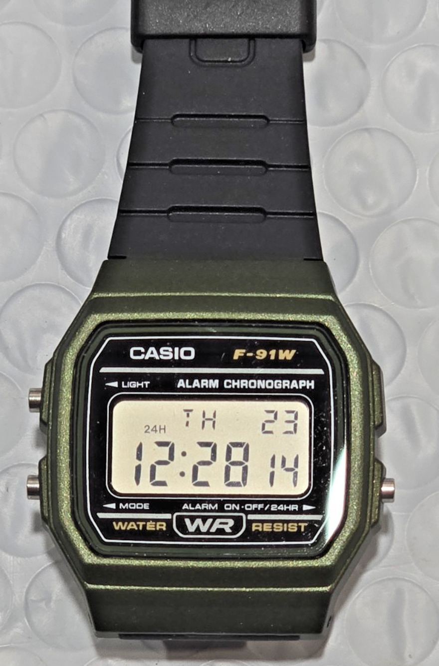 🔥Casio F91W Classic Resin Strap Digital Waterproof Sport Watch - Green/Black🔥